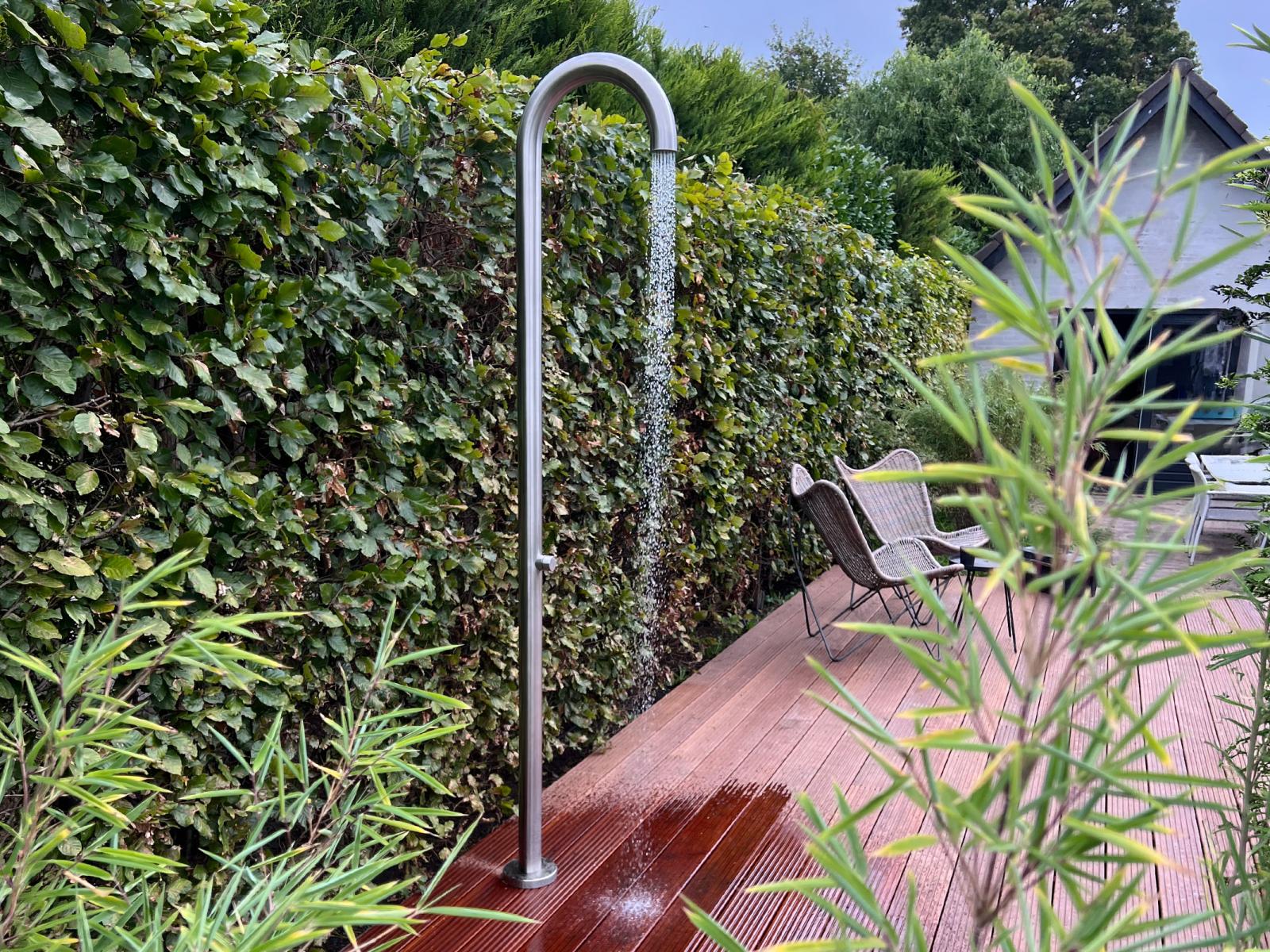 buitendouche-cumulus-lb29-kr03-op-vlonder