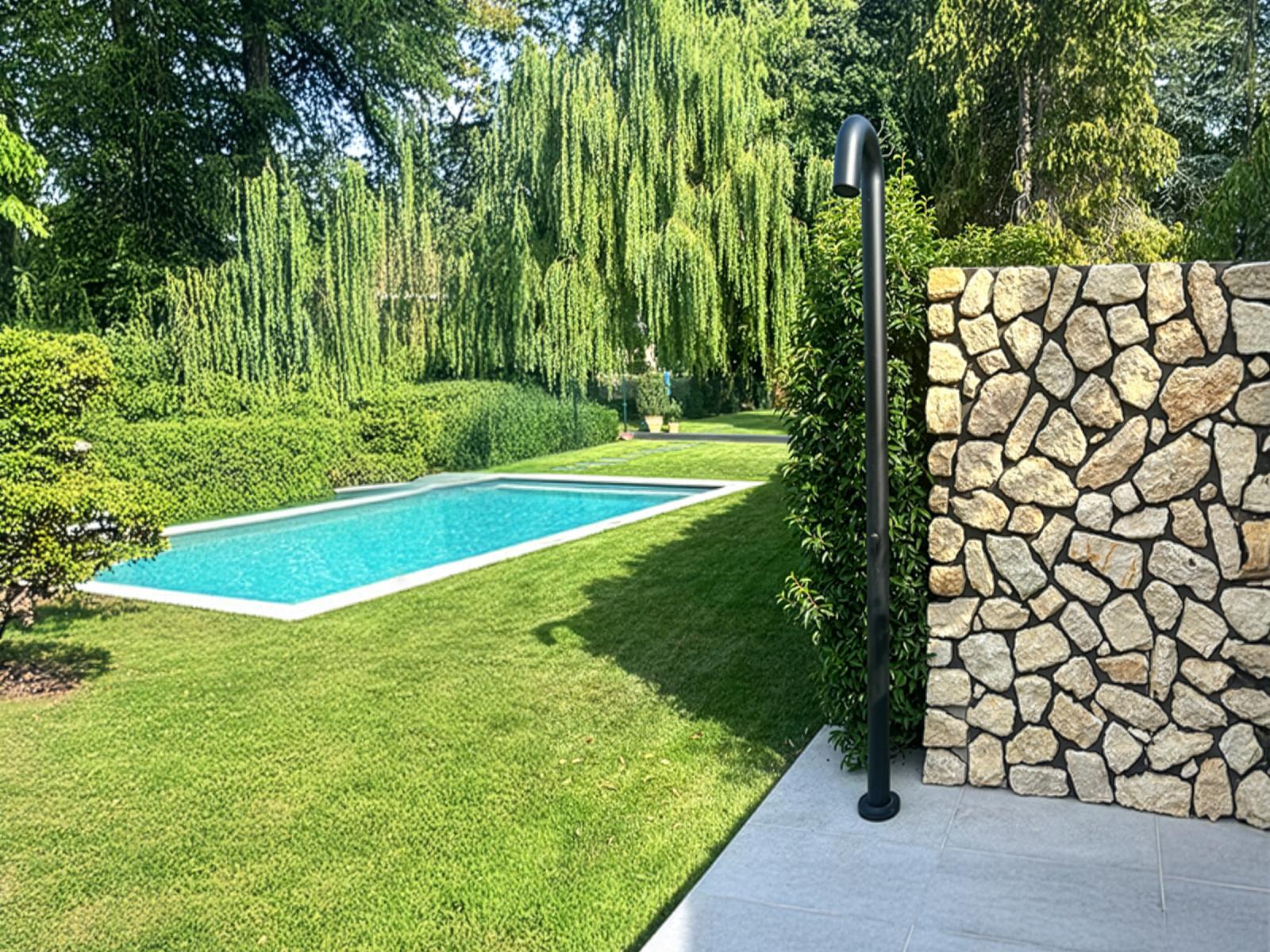 volutus-lb28-kr03-ral-9005-(1)